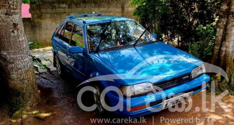 MAZDA FAMILIA 323 1990