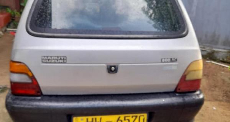 SUZUKI MARUTI 800 2004