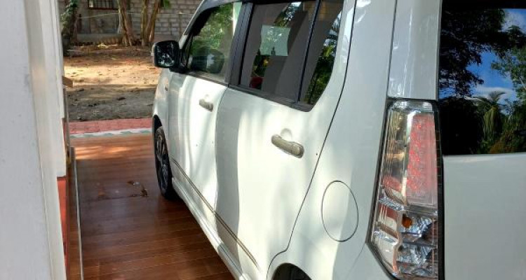 SUZUKI WAGON R 2016