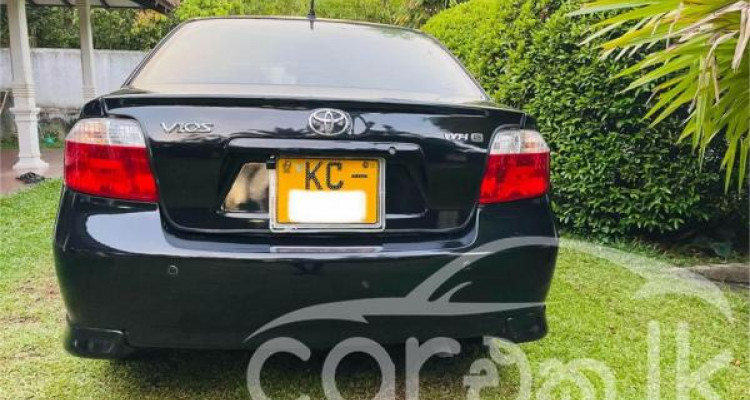 TOYOTA VIOS 2004