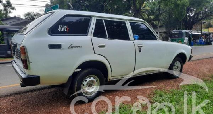 MITSUBISHI LANCER 1982