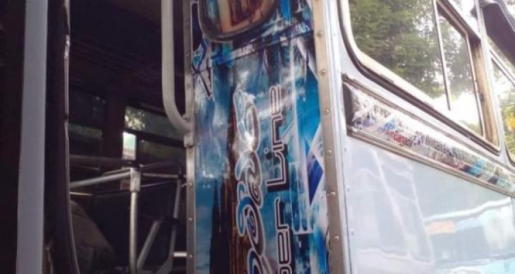 LANKA ASHOK LEYLAND VIKING 2002