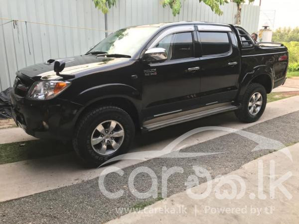TOYOTA HILUX 2006