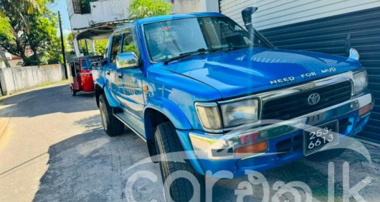 TOYOTA HILUX 1992