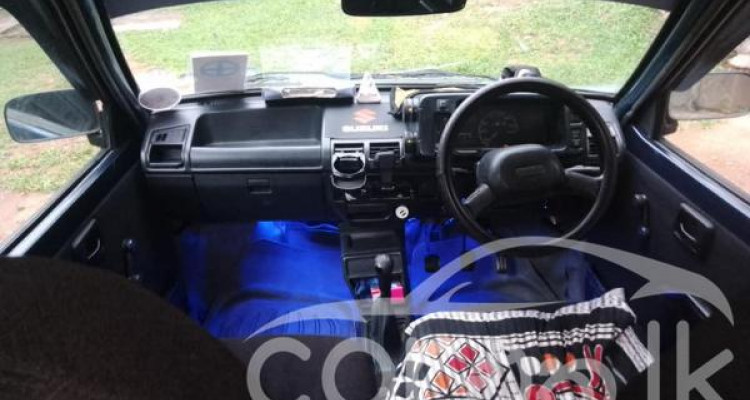 SUZUKI MARUTI 800 2001