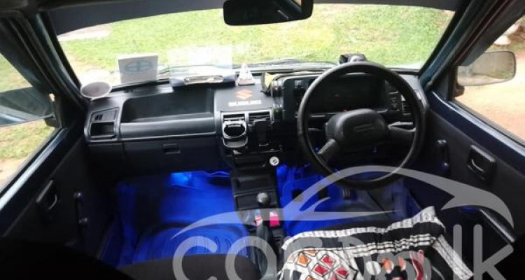 SUZUKI MARUTI 800 2001