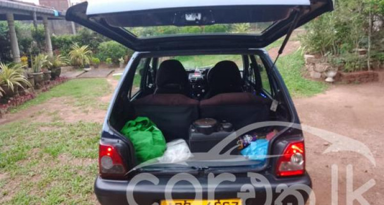 SUZUKI MARUTI 800 2001