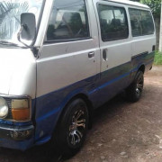 TOYOTA HIACE LH30 1979