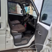 MITSUBISHI MINICAB 2002