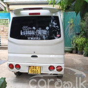 MITSUBISHI MINICAB 2002