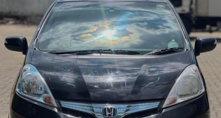 HONDA FIT 2012
