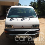 MITSUBISHI PO15 2011