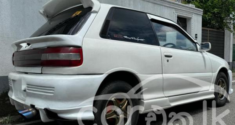TOYOTA STARLET 1992