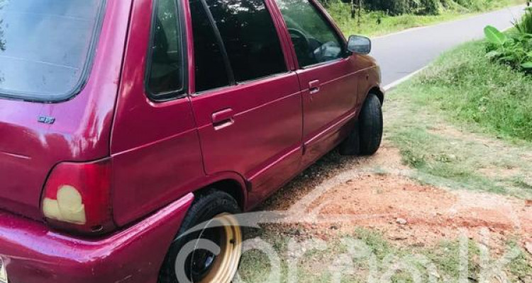 SUZUKI MARUTI 800 2000