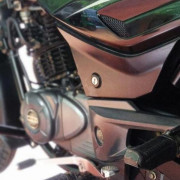 BAJAJ PULSAR 150 2018