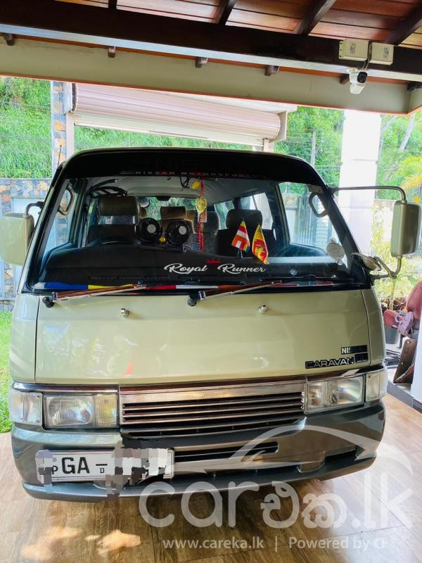 NISSAN CARAVAN 1994