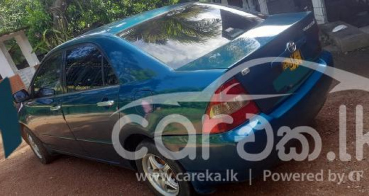 TOYOTA COROLLA 121 2001
