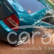 TOYOTA COROLLA 121 2001