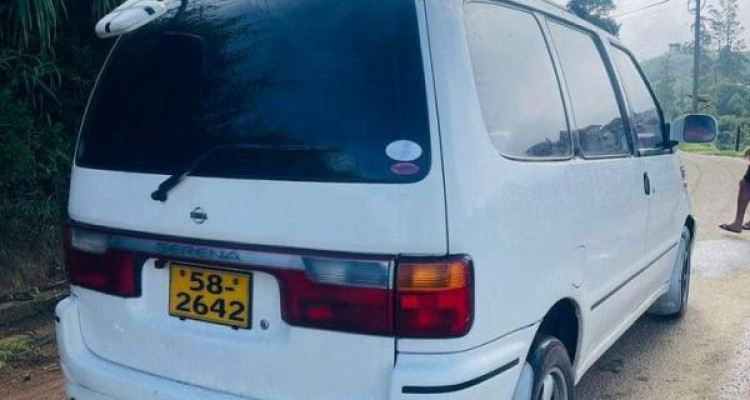 NISSAN SERENA 1992