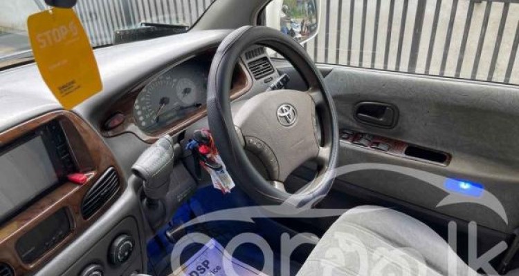 TOYOTA NOAH KR42 2002
