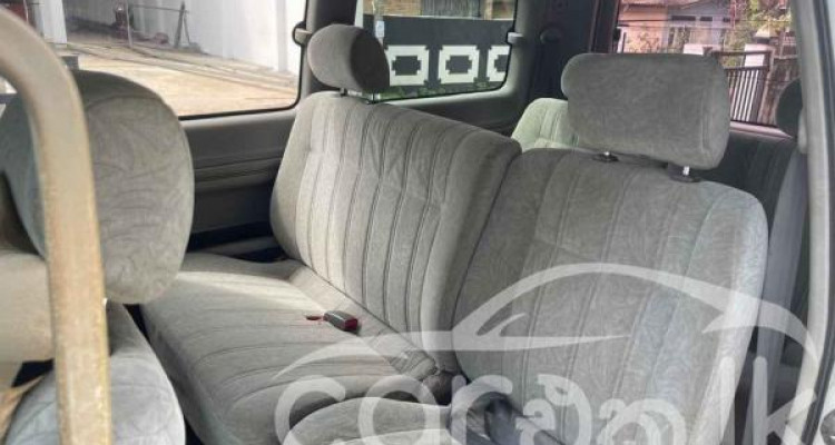 TOYOTA NOAH KR42 2002