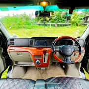 DAIHATSU ATRAI 2015