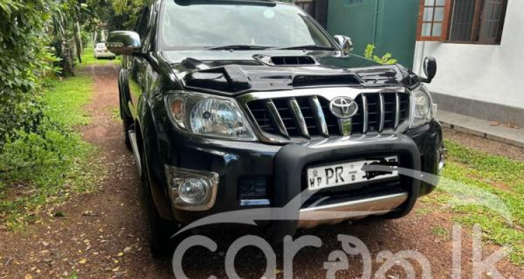 TOYOTA HILUX VIGO 2010