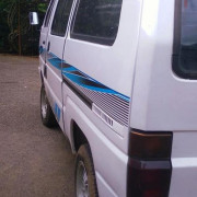 NISSAN LARGO 1992