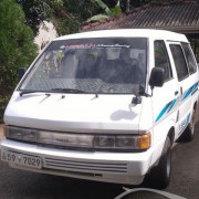 NISSAN LARGO 1992