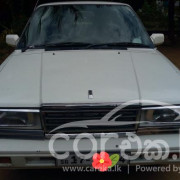 NISSAN LAUREL 1987