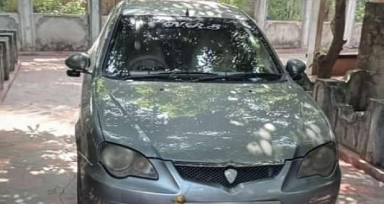 PROTON GEN 2 2005