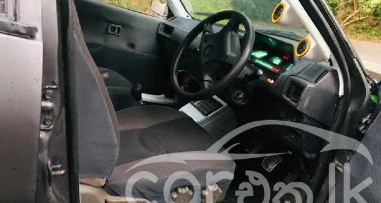 MITSUBISHI LANCER C12 1984