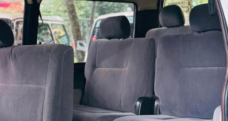 TOYOTA DOLPHIN 1991