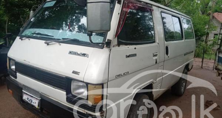 MITSUBISHI DELICA L300 1985