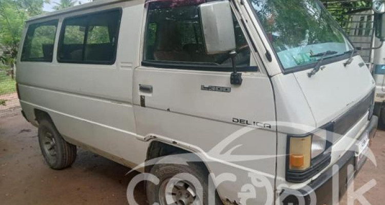 MITSUBISHI DELICA L300 1985