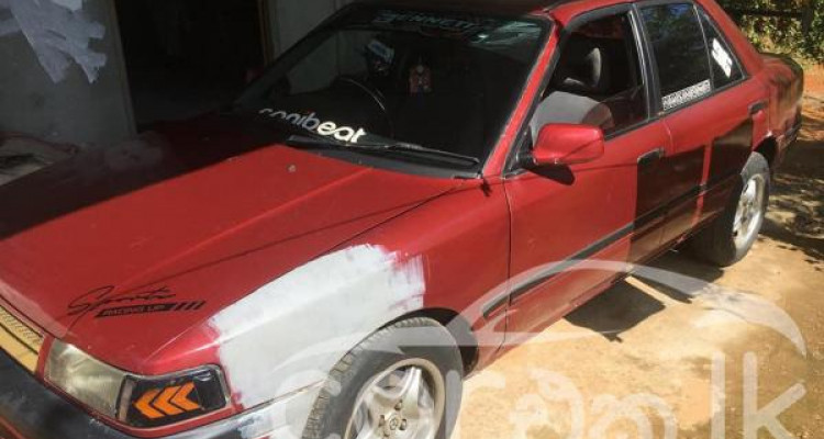 MAZDA FAMILIA 1991