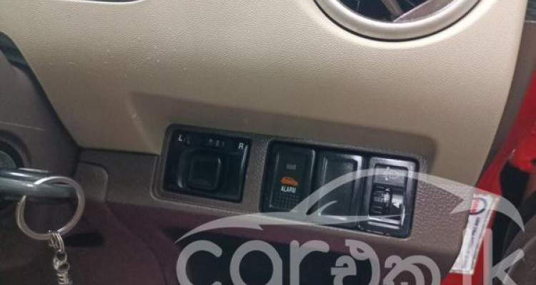 SUZUKI ESTILO 2012