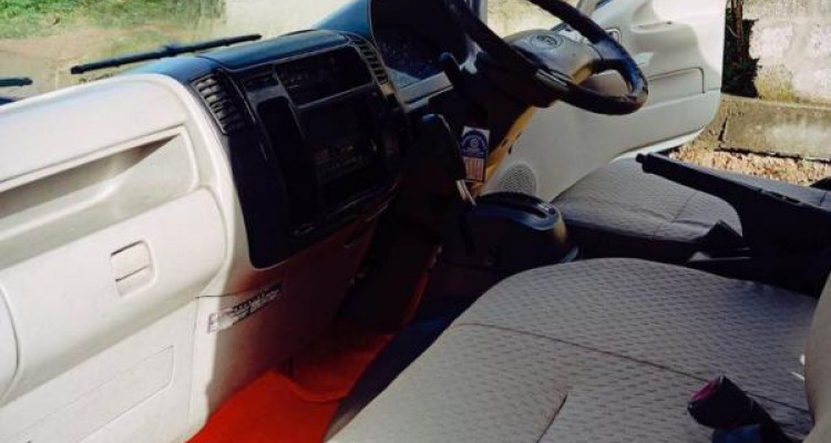 TOYOTA DYNA CREW CAB 2004