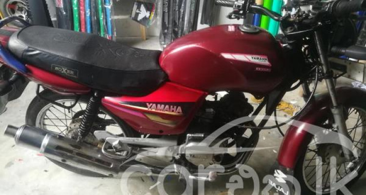 YAMAHA LIBERO 2003
