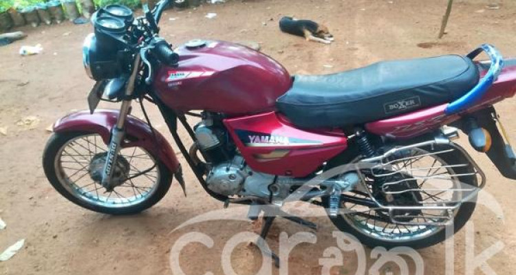 YAMAHA LIBERO 2003