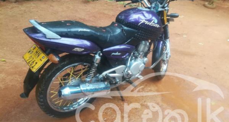 BAJAJ PULSAR 150 2004