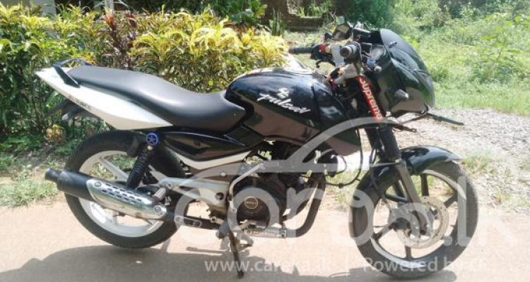 BAJAJ PULSAR 150 2011
