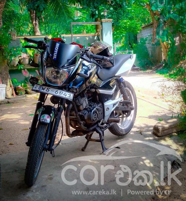BAJAJ PULSAR 150 2011