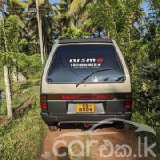 NISSAN LARGO 1992