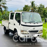 TOYOTA DYNA CREW CAB 2004