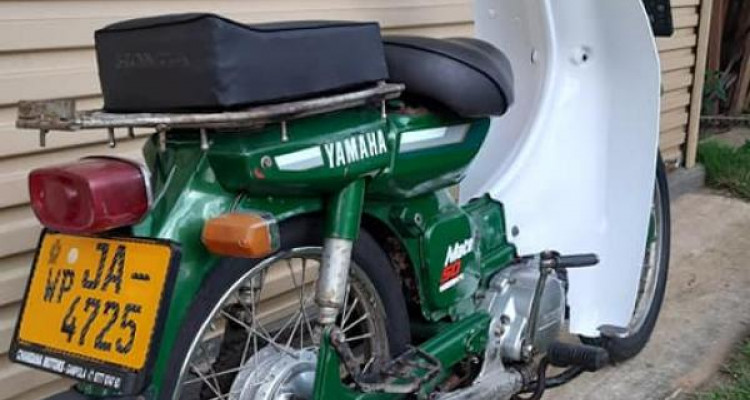 YAMAHA MATE 50 2004