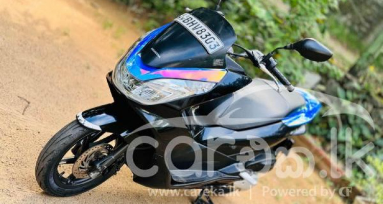 HONDA PCX 2016