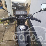 HONDA CB 125 2006