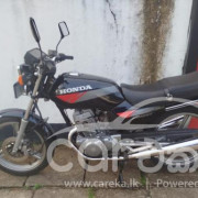 HONDA CB 125 2006