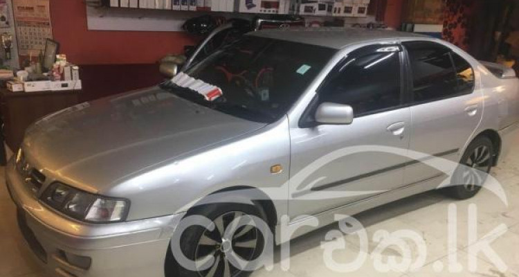 NISSAN PRIMERA 1995